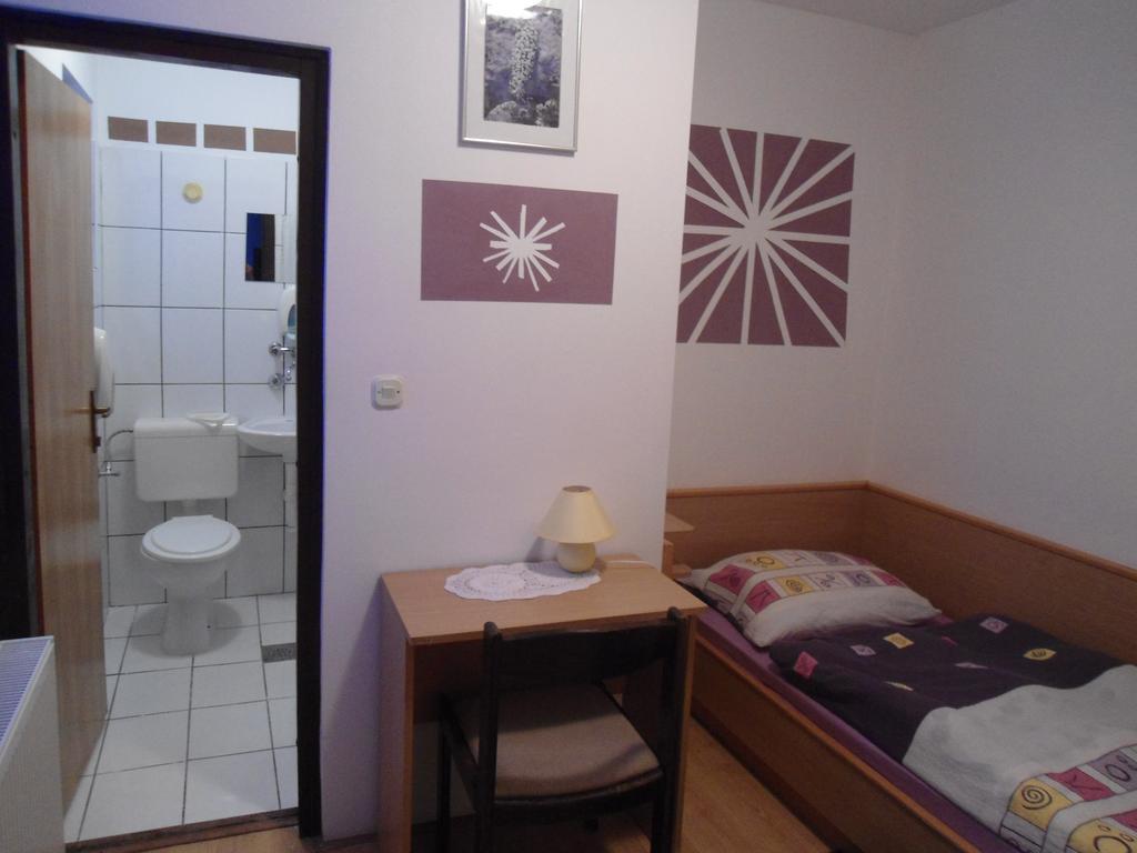 Bed & Breakfast Konoba Jure