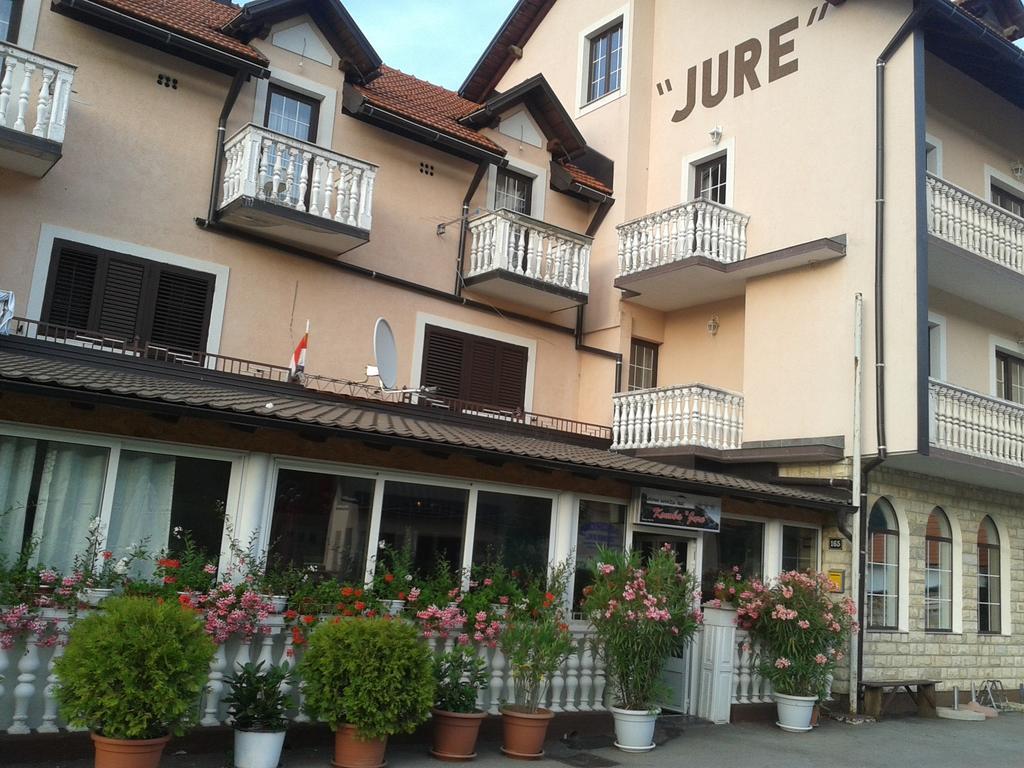 Bed & Breakfast Konoba Jure